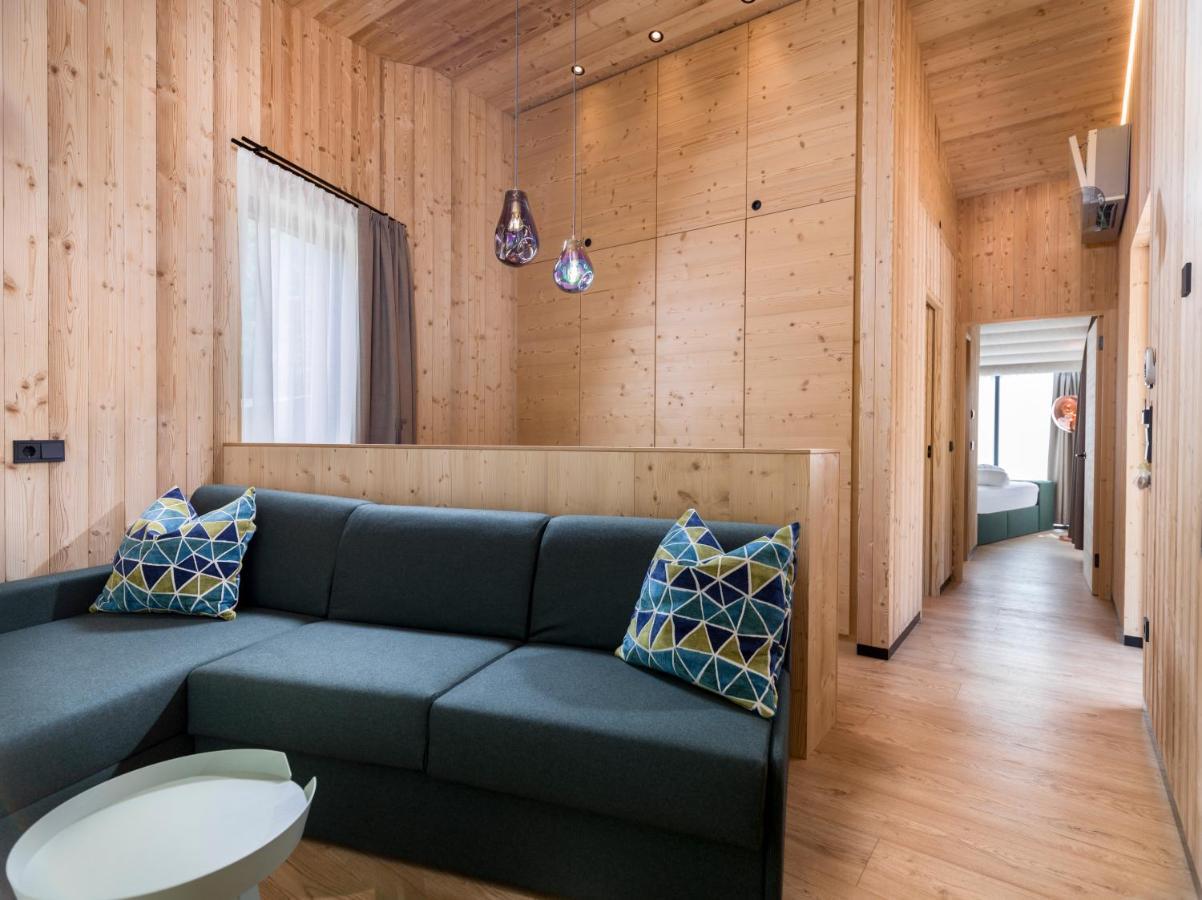 Skyview Chalets Am Camping Toblacher See Kültér fotó
